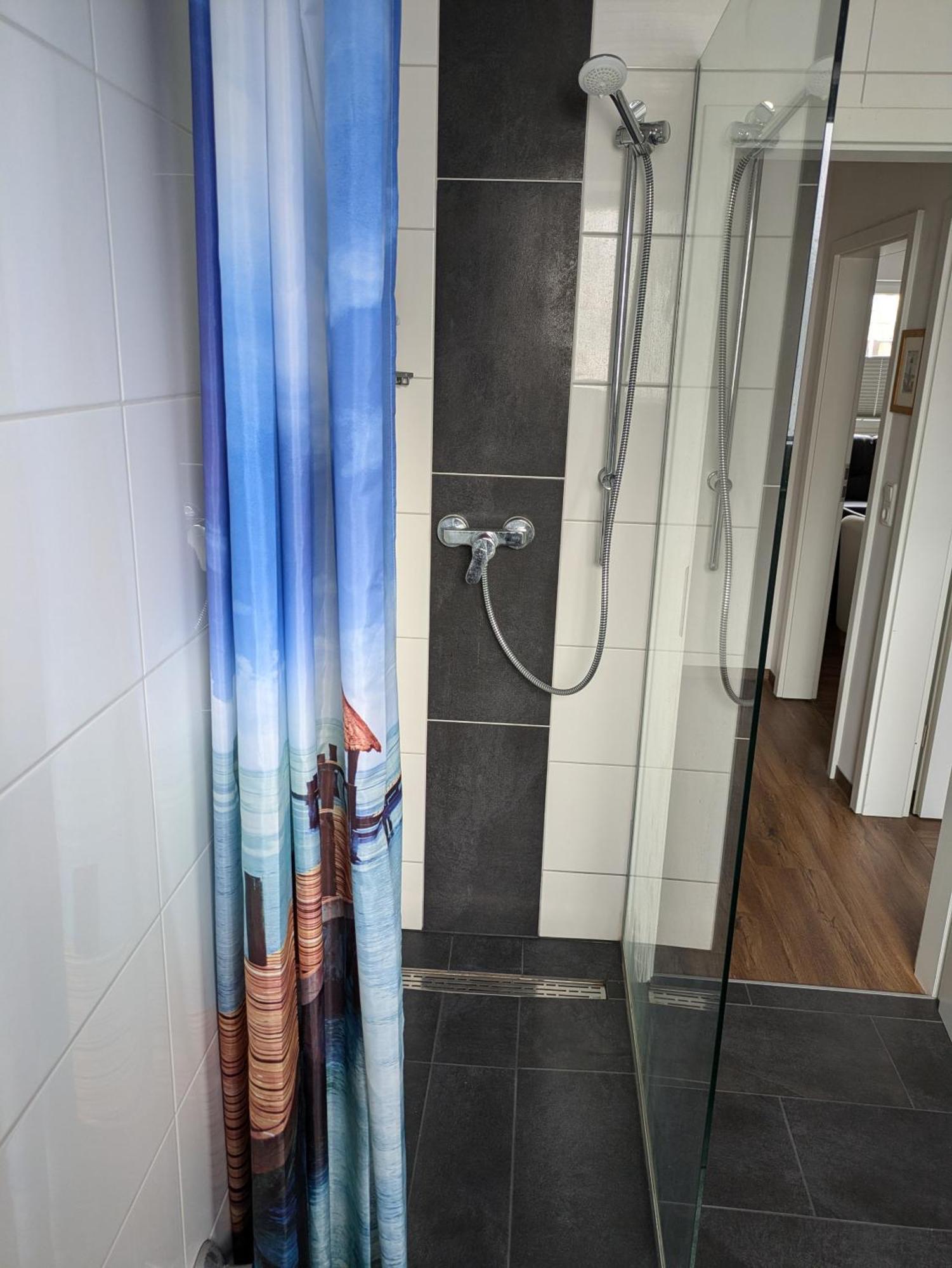 Schoene Einfache Ferienwohnung Zwischen Stadt Und Meer วิลเฮล์มฮาเฟน ภายนอก รูปภาพ